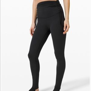 Lululemon Hug Your Core Legging